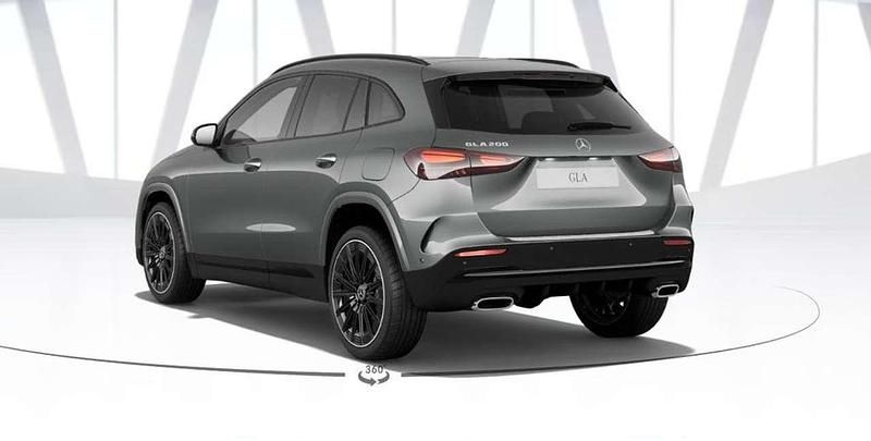Nuova Mercedes GLA200 Advanced Plus 163 CV (119 kW) 2025 Grigio montagna SUV