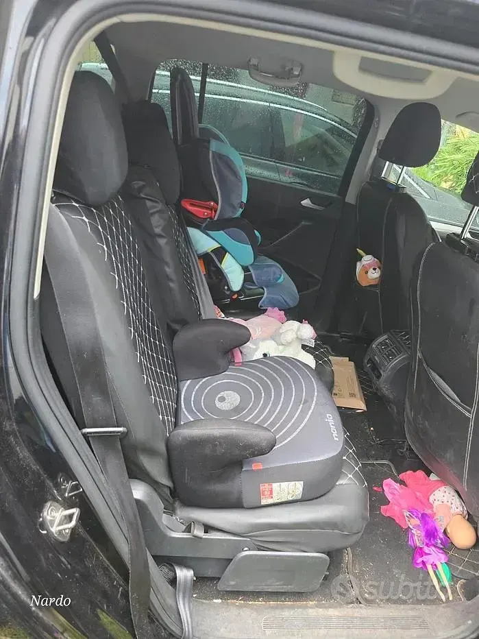 Usata VW Touran 115 CV (84 kW) 2018 Nero Monovolume