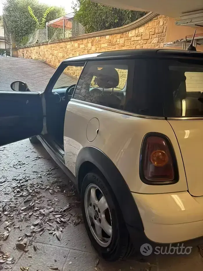 Usata Mini Cooper D Salt 109 CV (80 kW) 2008 Utilitaria