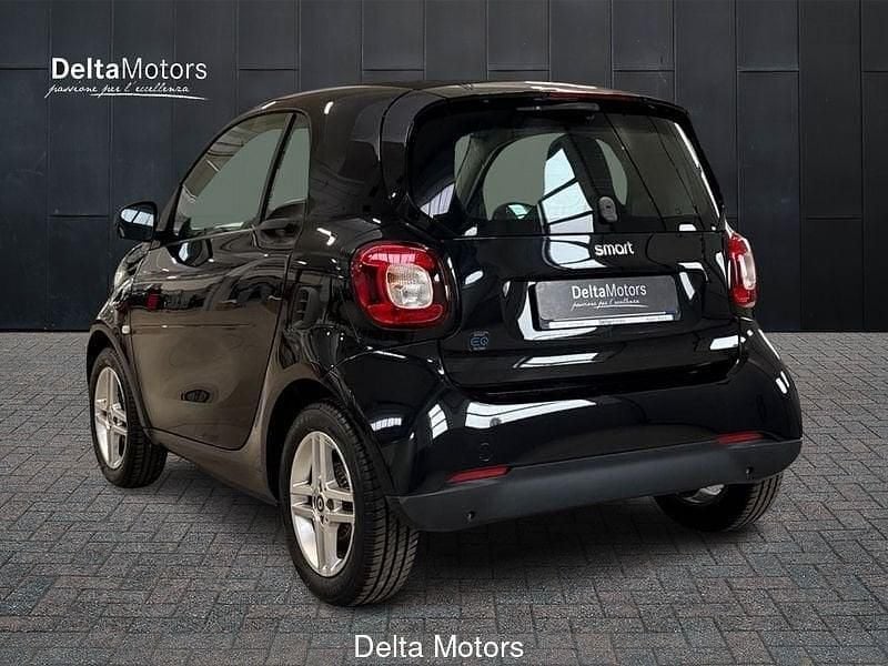 Usata Smart ForTwo Coupé Pure 60 kW (82 CV) 2022 Utilitaria