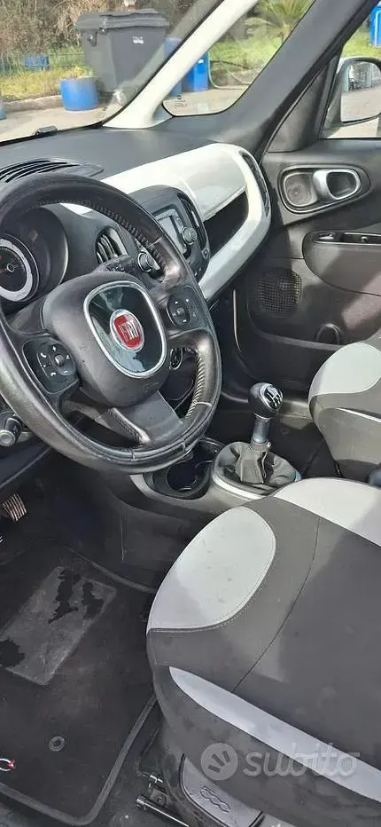 Usata Fiat 500L 2016 Bianco Monovolume