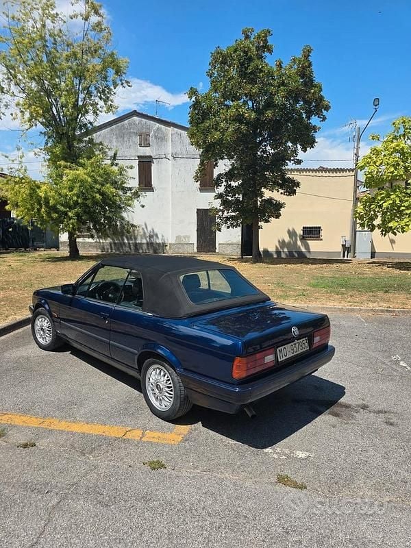 Usata BMW 318 Cabriolet 1991 Blu Cabrio