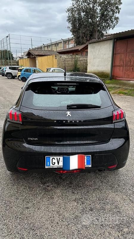 Usata Peugeot 208 2021 Nero Utilitaria