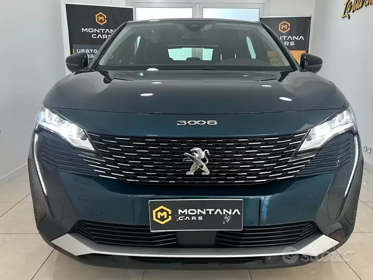 Usata Peugeot 3008 Active 131 CV (96 kW) 2022 Blue celebes SUV