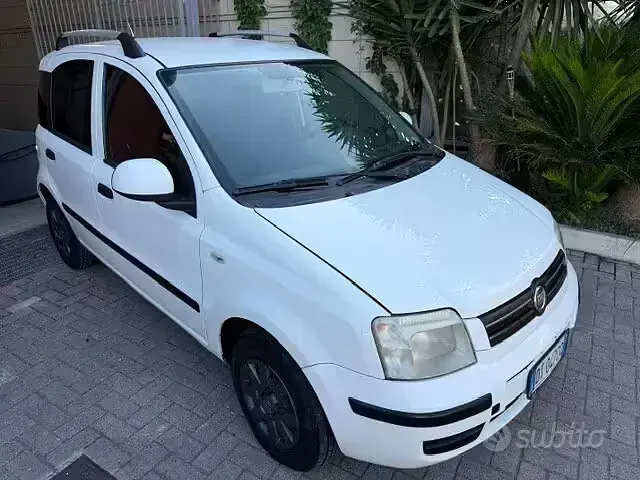 Usata Fiat Panda Classica 75 CV (55 kW) 2012 Utilitaria