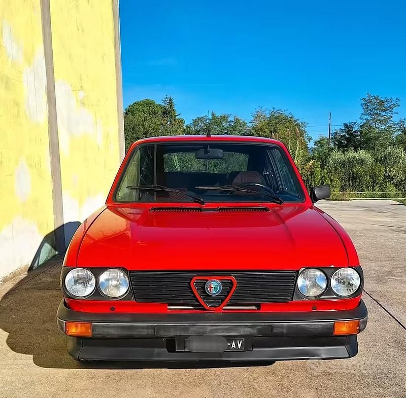 Usata Alfa Romeo Alfasud Quadrifoglio 104 CV (76 kW) 1982 Rosso Berlina