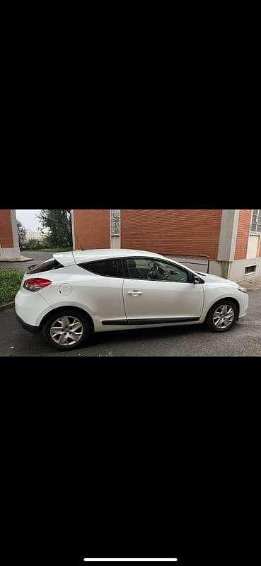 Usata Renault Mégane Coupé Bose Edition 131 CV (96 kW) 2011 Coupé