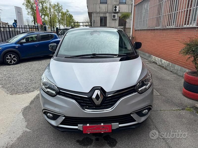 Usata Renault Scénic IV Intens 110 CV (80 kW) 2017 Grigio Monovolume