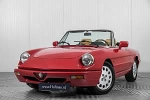 Usata Alfa Romeo Spider 117 CV (86 kW) 1992 Rosso Cabrio