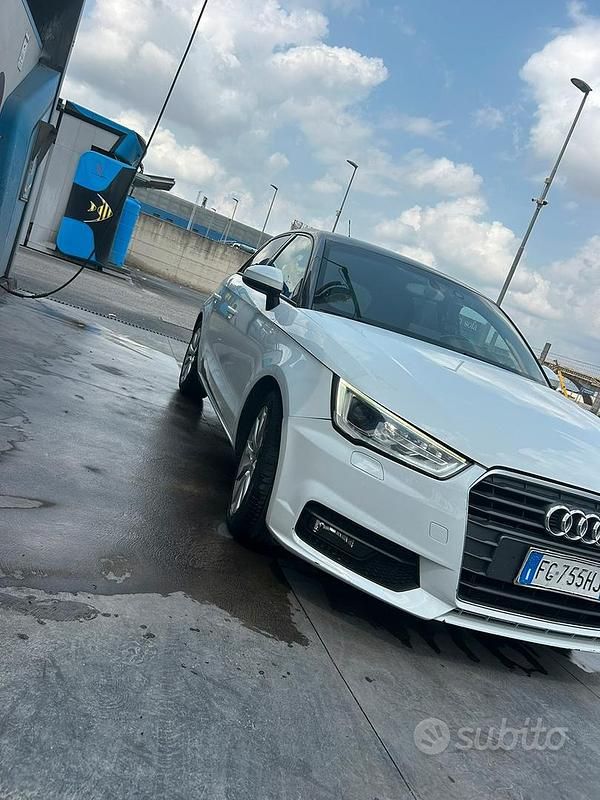 Usata Audi A1 116 CV (85 kW) 2016 Bianco Utilitaria