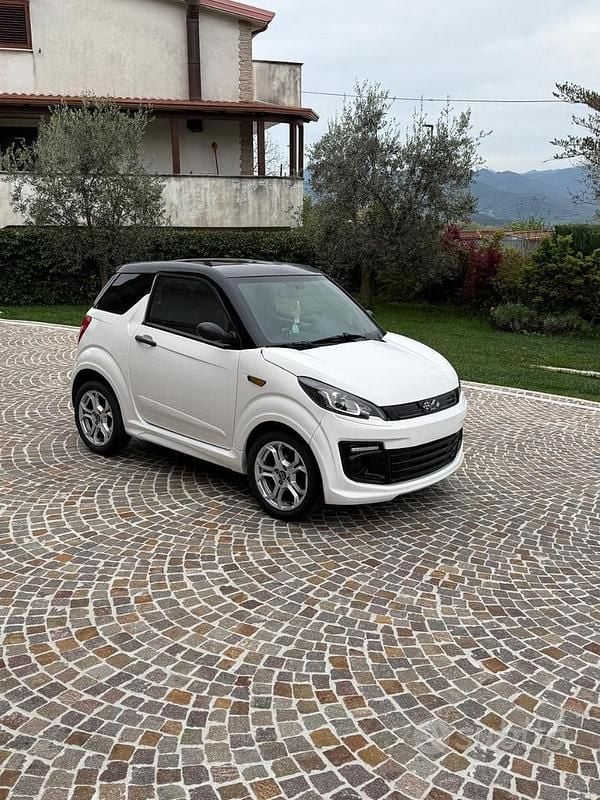 Usata Ligier JS50 2021 Bianco Utilitaria