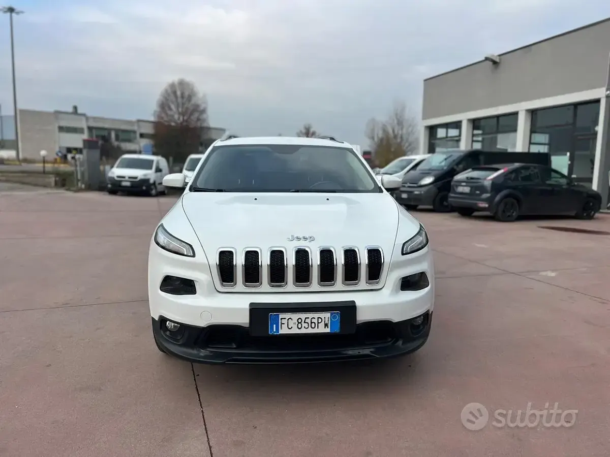 Usata Jeep Cherokee Limited 140 CV (102 kW) 2016 Bianco SUV