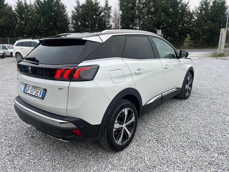 Usata Peugeot 3008 GT-line 130 CV (95 kW) 2021 Bianco SUV