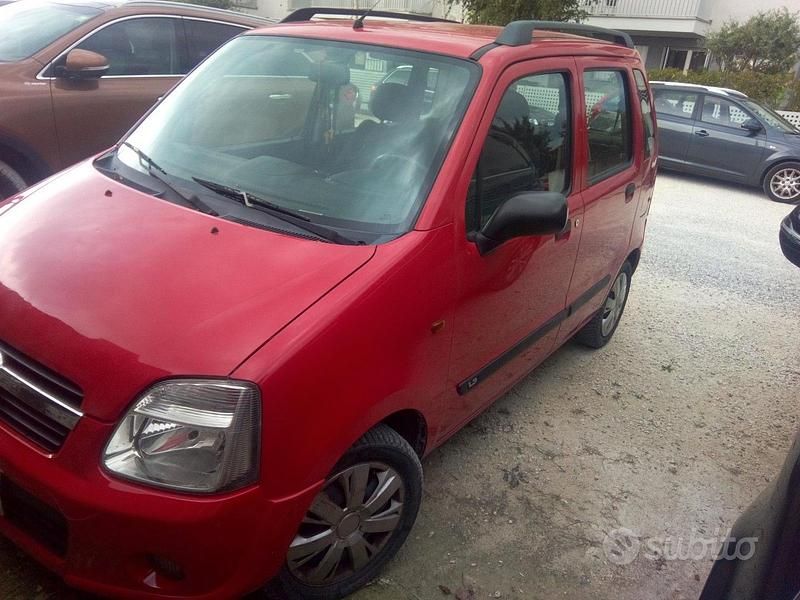 Usata Suzuki Wagon R+ 76 CV (55 kW) 2004 Rosso Monovolume