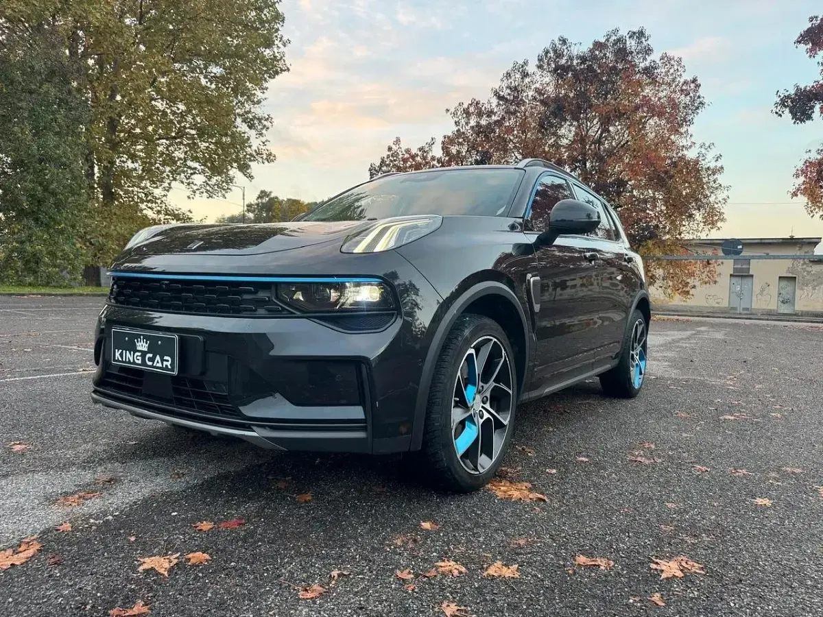 Usata Lynk & Co 01 180 CV (132 kW) 2022 Nero SUV