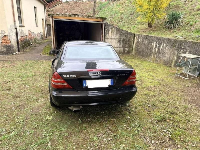 Usata Mercedes SLK230 193 CV (141 kW) 2000 Cabrio