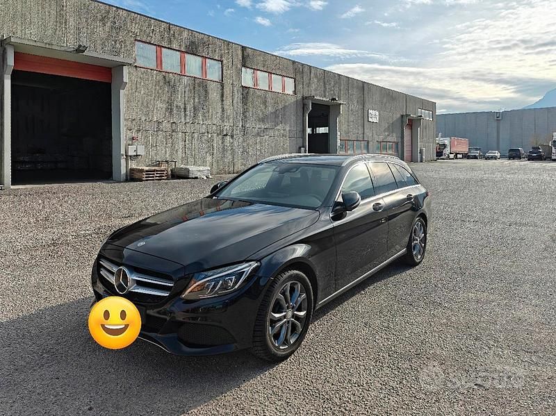 Usata Mercedes C220 170 CV (125 kW) 2014 Nero Station wagon