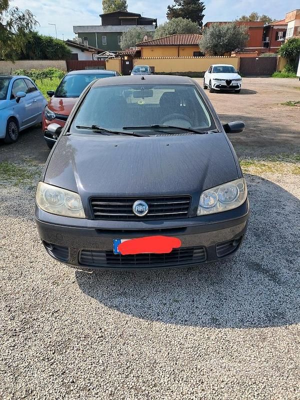 Usata Fiat Punto 2004 Grigio Utilitaria