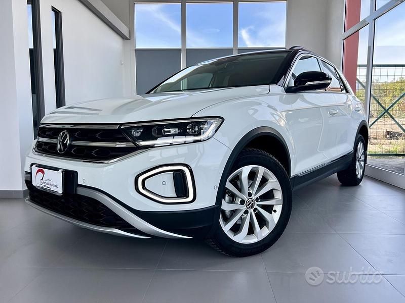 Usata VW T-Roc Style 116 CV (85 kW) 2022 Bianco SUV