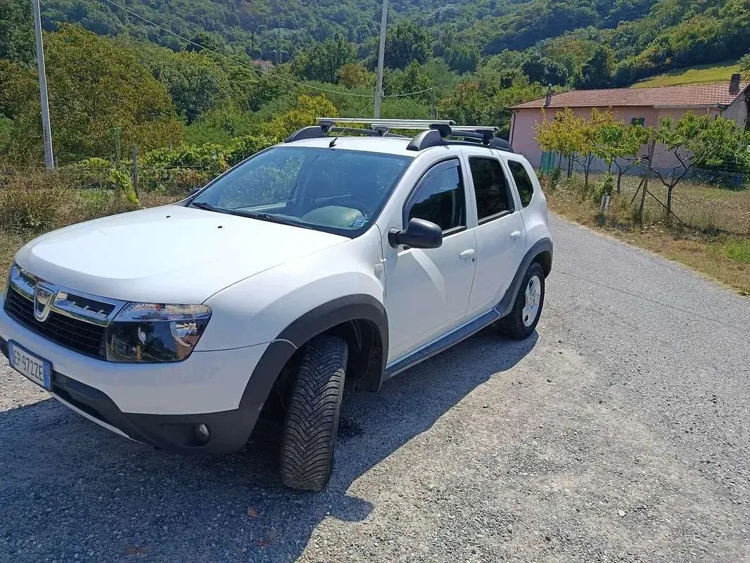 Usata Dacia Duster Lauréate 105 CV (77 kW) 2013 SUV