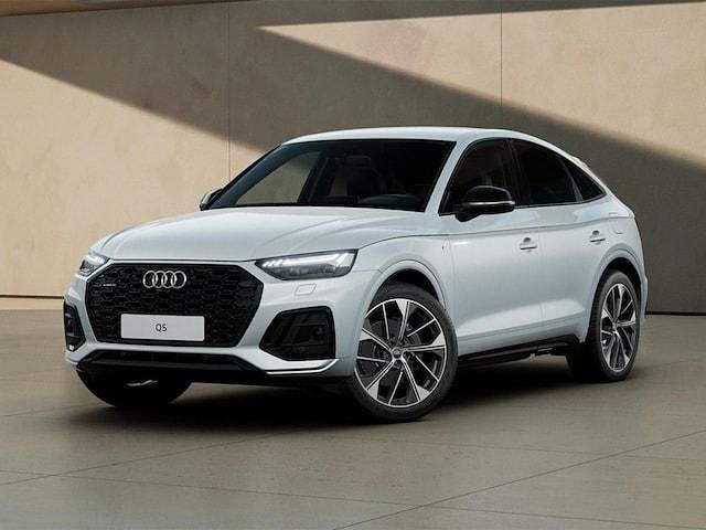 Usata Audi Q5 Sportback Ambiente 367 CV (269 kW) 2024 Bianco ghiacciaio metallizzato SUV