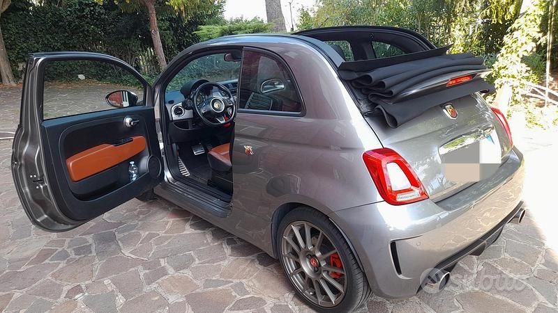 Usata Abarth 500C 140 CV (102 kW) 2012 Grigio Cabrio