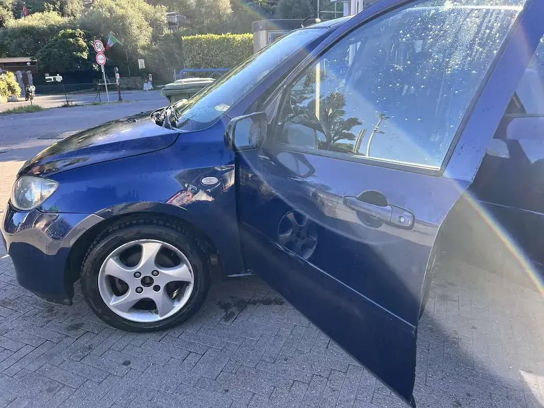 Usata Mazda 2 68 CV (50 kW) 2005 Utilitaria