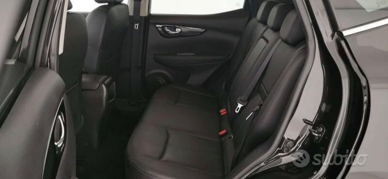 Usata Nissan Qashqai Black Edition 131 CV (96 kW) 2017 Nero SUV