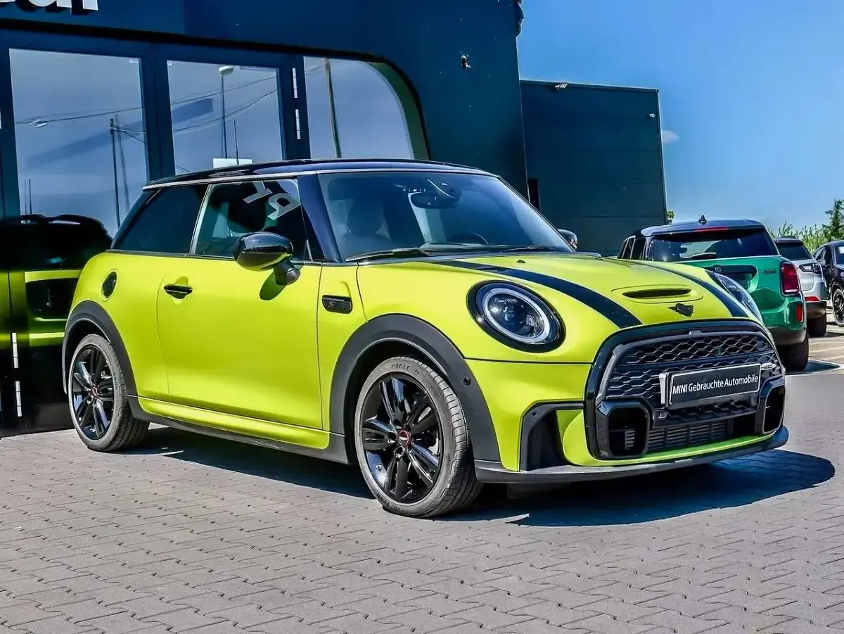 Usata Mini John Cooper Works Exclusive 178 CV (130 kW) 2023 Zesty yellow uni Utilitaria