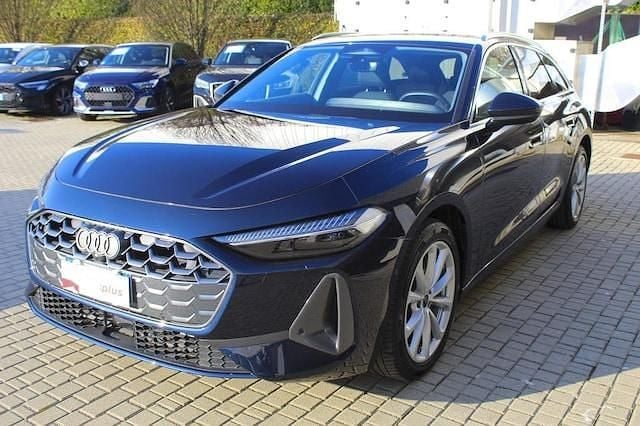 Usata Audi A5 Advanced 204 CV (150 kW) 2025 Blu firmamento metallizzato Station wagon