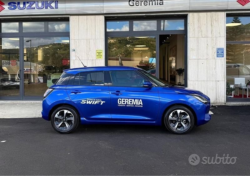 Usata Suzuki Swift 83 CV (61 kW) 2025 Blu Berlina