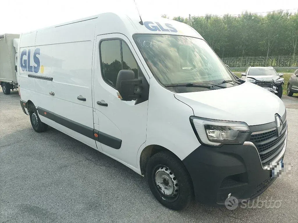 Usata Renault Master 135 CV (99 kW) 2021 Bianco Monovolume