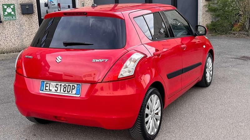 Brugt Suzuki Swift GL 94 HK (69 kW) 2012 Rød Hatchback