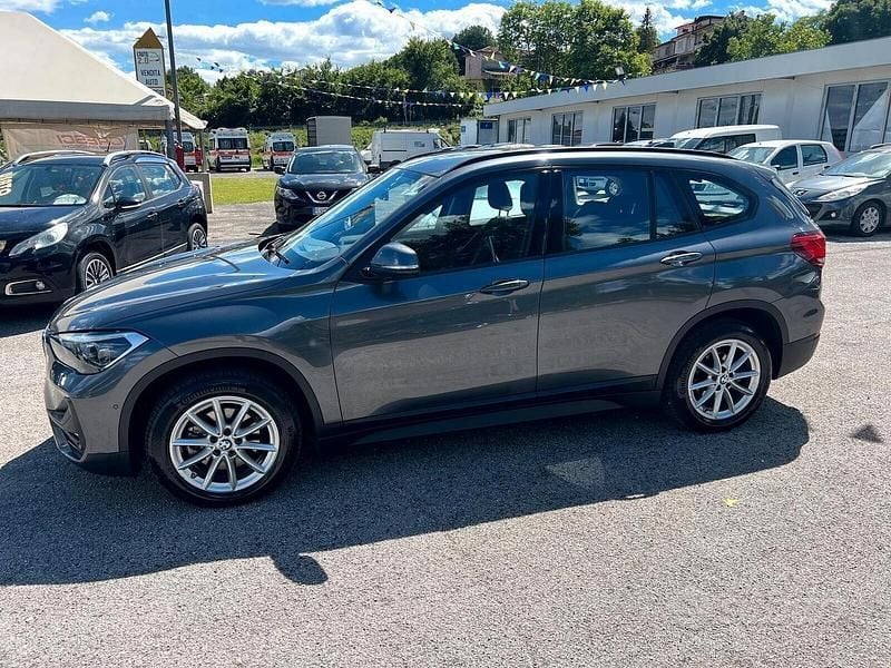 Begagnad BMW X1 Efficient Dynamics 150 HK (110 kW) 2020 Grå SUV