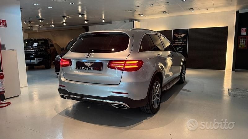 Usata Mercedes GLC250 204 CV (150 kW) 2019 Grigio SUV