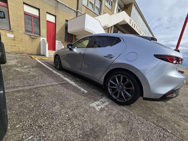 Usata Mazda 3 116 CV (85 kW) 2019 Blu/azzurro Berlina