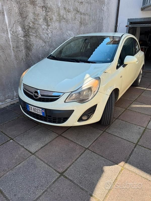 Occasion Opel Corsa 75 ch (55 kW) 2012 Blanc Citadine
