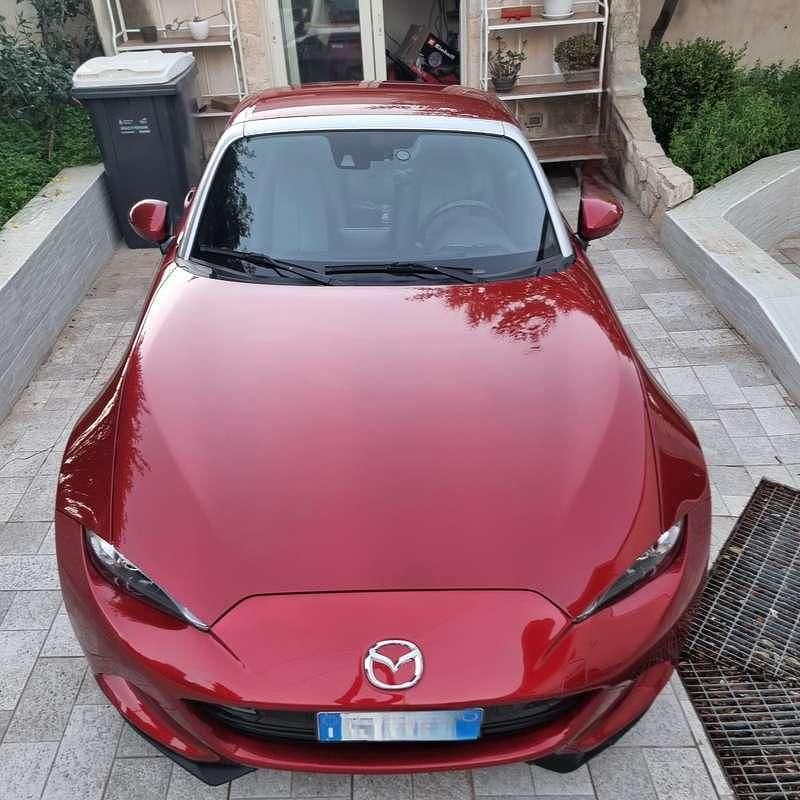 Usata Mazda MX5 Inclusive 160 CV (117 kW) 2017 Rosso Cabrio