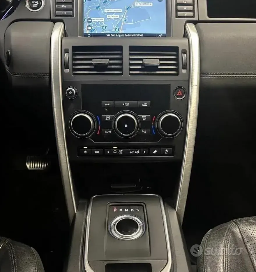 Usata Land Rover Discovery Sport 150 CV (110 kW) 2016 Grigio SUV