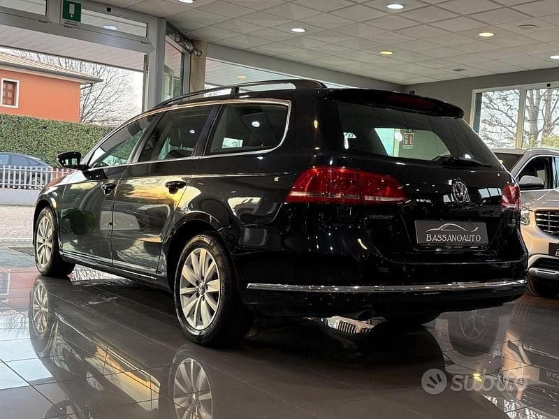 Usata VW Passat Comfortline 105 CV (77 kW) 2012 Nero Station wagon