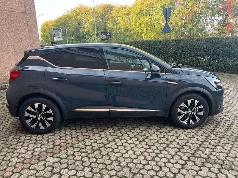 Usata Renault Captur Intens 94 CV (69 kW) 2022 Grigio SUV