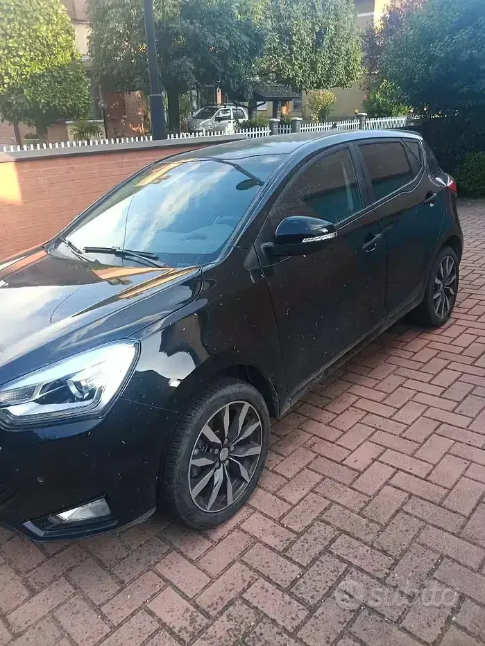 Usata EVO Evo 3 113 CV (83 kW) 2022 Nero SUV