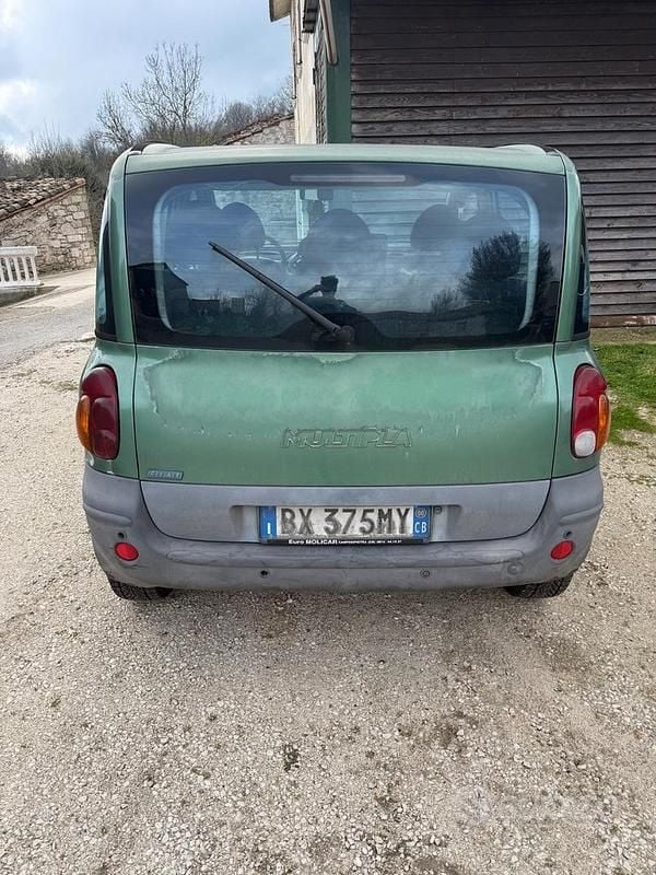 Usata Fiat Multipla 110 CV (80 kW) 2001 Marrone Monovolume