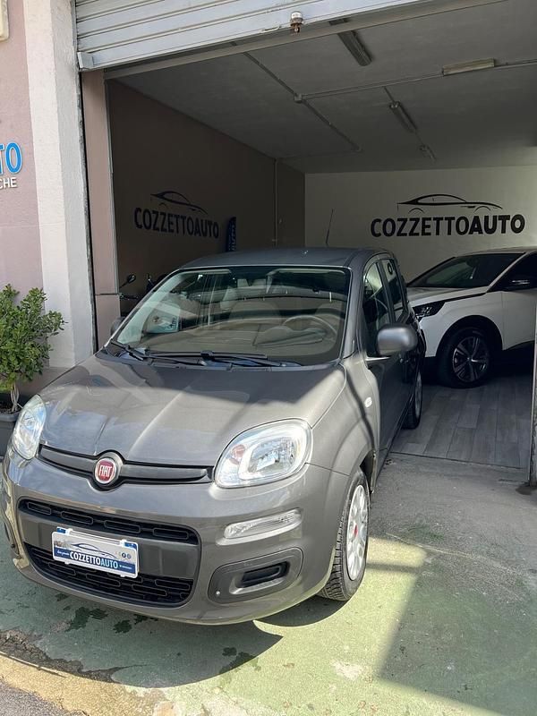Usata Fiat Panda S 70 CV (51 kW) 2022 Grigio Utilitaria