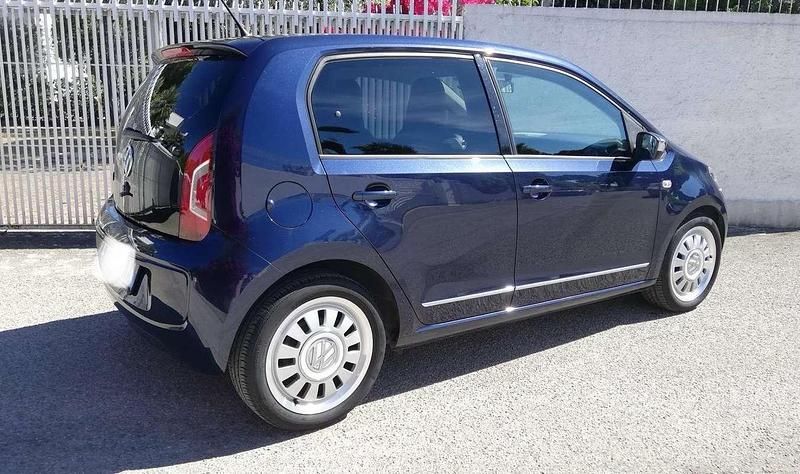 Usata VW up! Highline 75 CV (55 kW) 2012 Utilitaria