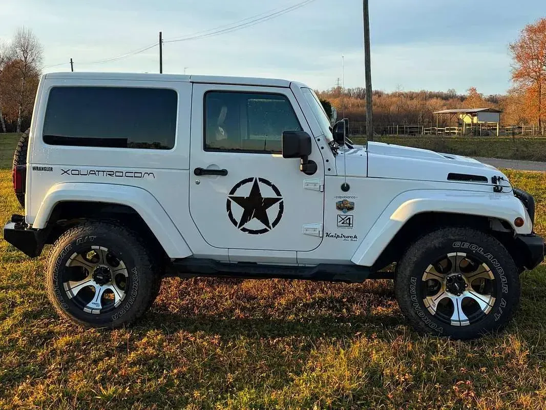 Usata Jeep Wrangler 200 CV (147 kW) 2012 Bianco SUV