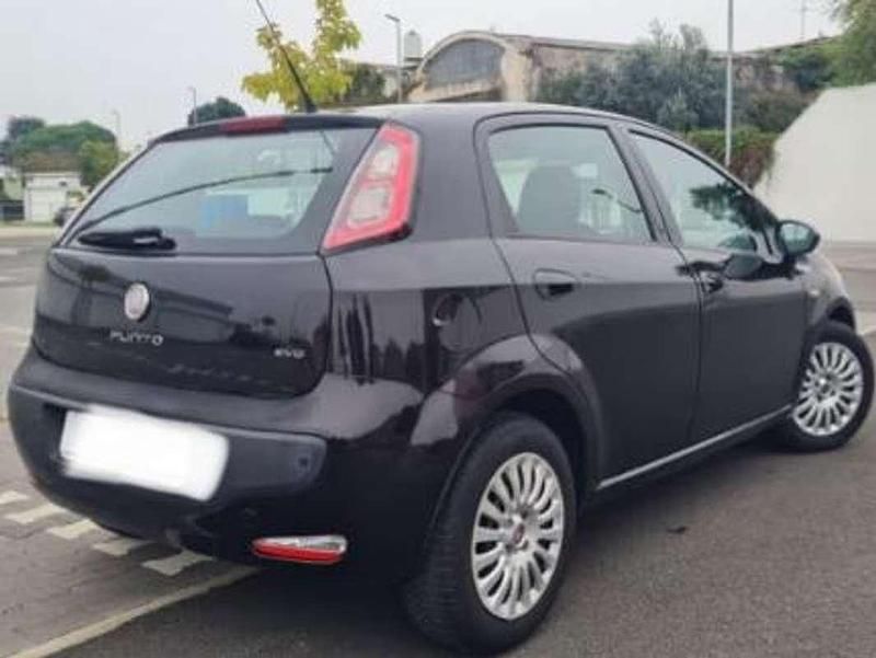 Usata Fiat Punto Evo Emotion 95 CV (69 kW) 2011 Nero Utilitaria