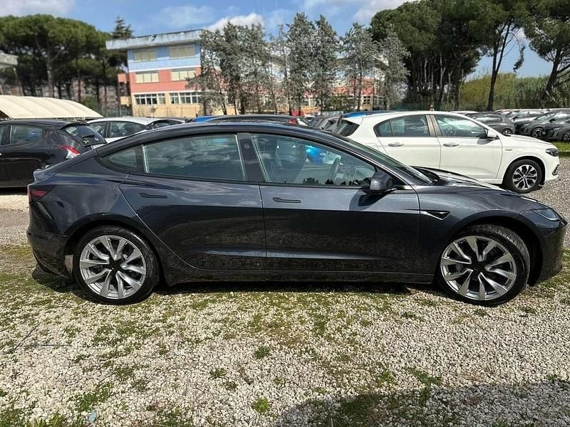 Usata Tesla Model 3 Standard Range 235 kW (320 CV) 2023 Grigio stealth Berlina