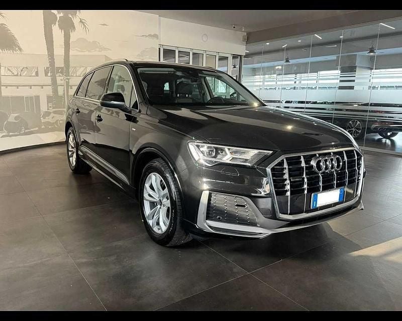 Usata Audi Q7 Sport 231 CV (169 kW) 2023 Nero SUV