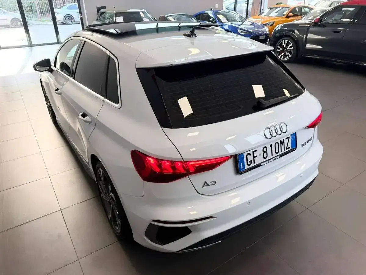 Usata Audi A3 S-Line 150 CV (110 kW) 2021 Bianco Berlina